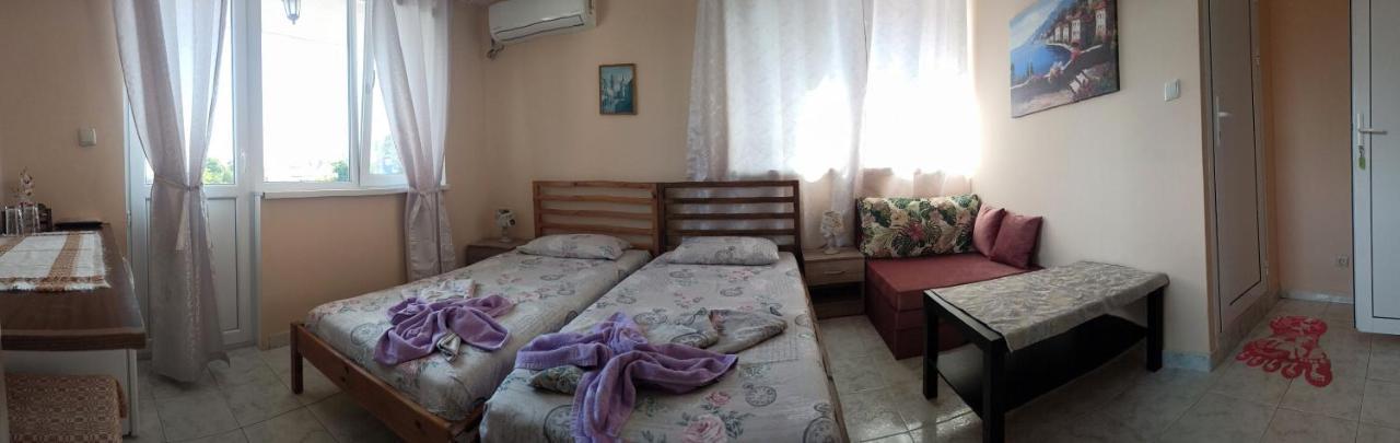 Guest House 51 Kranevo Exterior foto